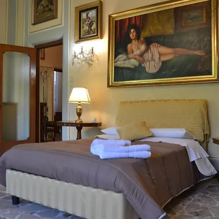La Maison De Lavinia Apartment *